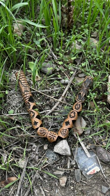 Təsbehlər: Təsbehlər hazır əldə var.çeşid çoxdu.çatdırılma 1_2 saata edilir. çox — 8