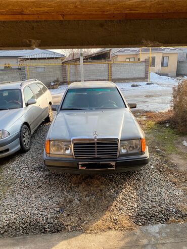 Mercedes-Benz: Mercedes-Benz E-Class: 1991 г., 2.3 л, Механика, Бензин, Седан