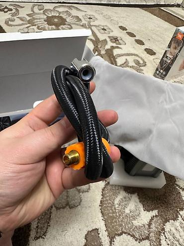 Другая автоэлектроника: Продам многофункциональный пуско-зарядный бустер Yesido 5в1 — поможет — 10