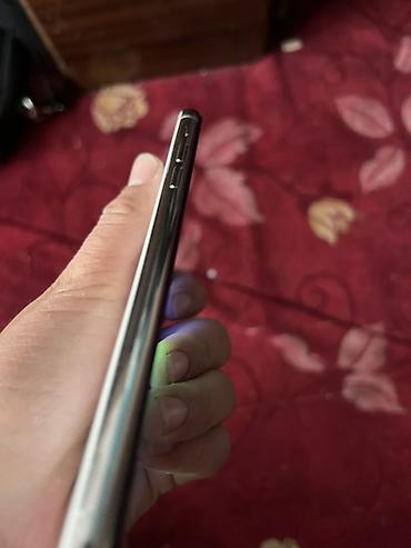 3 3: IPhone 11 Pro Max, Б/у, 100 % — 4