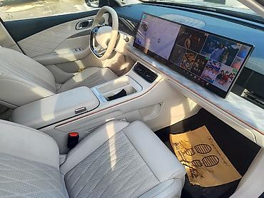 Lixiang: Lixiang : 2024 г., 1.5 л, Автомат, Гибрид, Кроссовер — 4