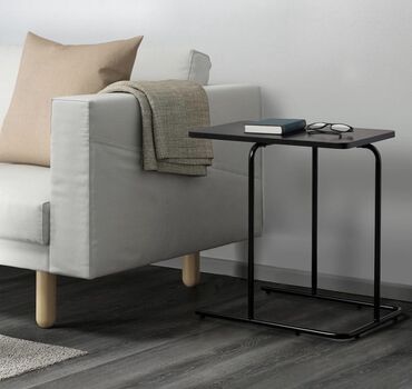 мебель икеа: Придиванный столик икеа в отличном состоянии,также отлично подойдет