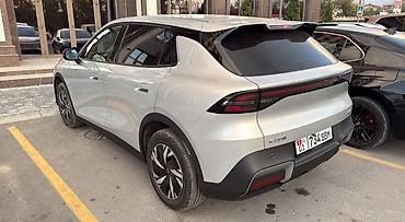 q05: Электрокроссовер Leapmotor C11 (пятидверный SUV) Срочно Продаю Чанган — 2