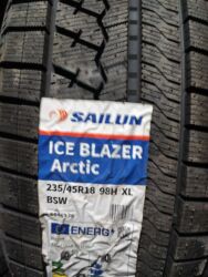 шина на бус сапог: Шины 235 / 45 / R 18, Зима, Новый, Комплект, Легковые, Китай, Sailun