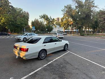 Toyota: Toyota Crown: 2002 г., 3 л, Автомат, Бензин, Седан — 4