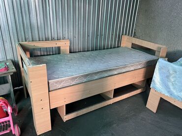 мебель в караколе: Бир кишилик Керебет, Колдонулган