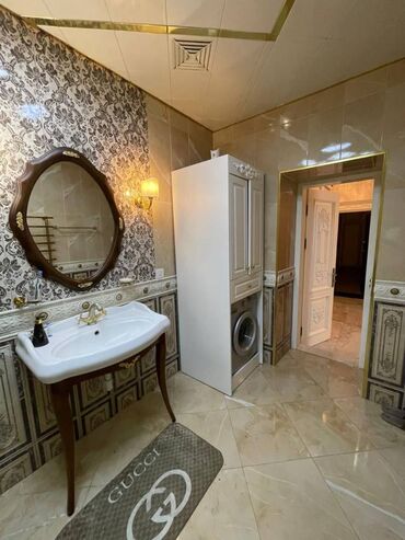 Uzunmüddətli kirayə mənzillər: Binəqədi rayonu,Cəfər Xəndan küçəsi,Zirvə şadlıq evi ilə — 15