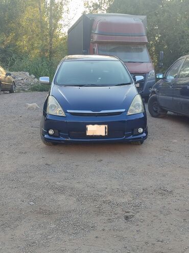 авто в рассрочку кыргызстан: Toyota WISH: 2004 г., 1.8 л, Автомат, Бензин, Вэн/Минивэн