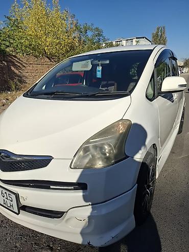 тоета рактис: Toyota Ractis: 2005 г., 1.3 л, Автомат, Бензин — 5