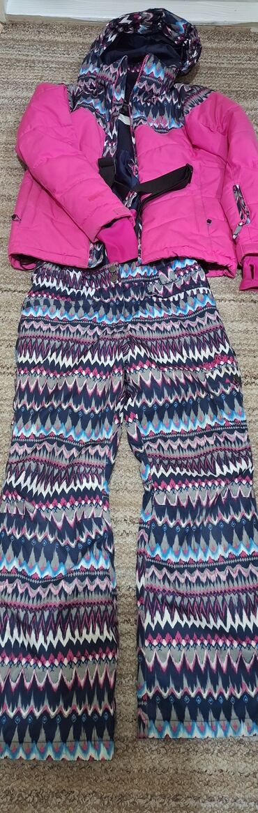 Zimske jakne: Ženska zimska garderoba – 4 komada 1) Elegantni kaput, tamnosivi - — 25