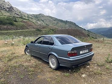 bmw sürətlər qutusu: BMW 3 series: 1.8 l | 1995 il Sedan — 6