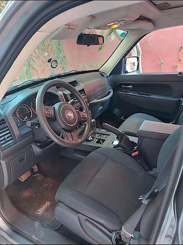 disk: Jeep Liberty: 3.7 l | 2012 il Ofrouder/SUV — 3