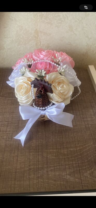 Hədiyyələr: Satilirlar endirim olub .Gul buketler 20m.Cadirilma Hezi Aslaniv — 16