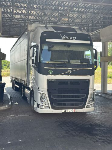 оор жук ташуучу унаалар: Грузовик, Volvo