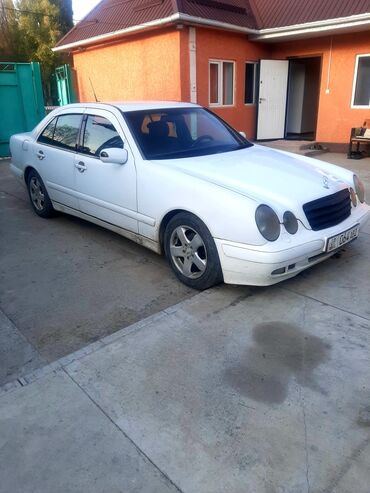 авто хамер: Mercedes-Benz E-Class: 2001 г., 2.2 л, Механика, Дизель, Седан