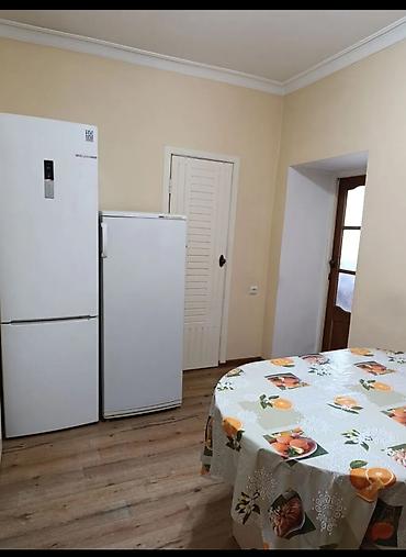 Долгосрочная аренда домов: 90 м², 3 комнаты — 5