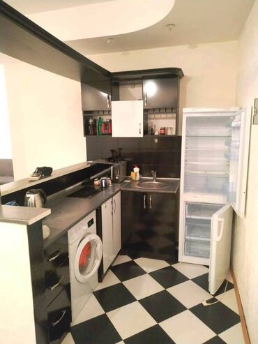 Uzunmüddətli kirayə mənzillər: Tam temirli tam esyali aileye nezerde tutulib real musteriyle uzun — 9