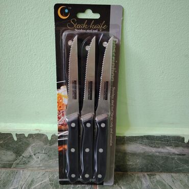 set kljuceva cena: 📍Set noževa za voće i povrće ✨Dužina noža je 22 cm ✨Pakovanje sadrži