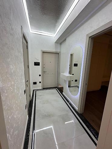 Дом и сад: İcarəyə verilir 3 otaqlı yeni tikili 90 m², Gənclik m. Kateqoriya — 4