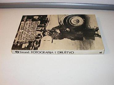 gitare za decu: FOTOGRAFIJA I DRUŠTVO Gisele FreundIzdavač: GRAFIČKI ZAVOD HRVATSKE — 1