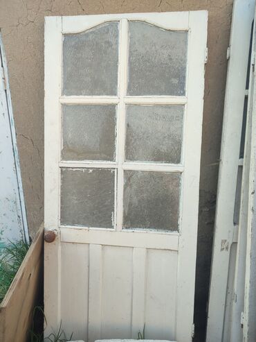 окно двери пластиковые: Входная дверь, Правосторонний механизм, цвет - Белый, Б/у, Самовывоз