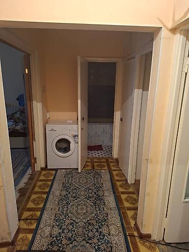 Недвижимость: Продается 2 х комнатная квартира. Планировка и особенности: - Уютная — 6