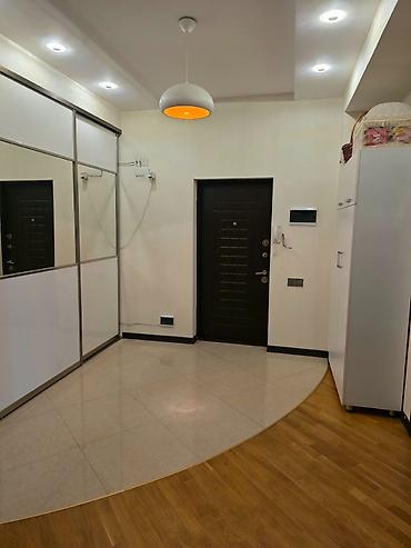 zabrat ev: Xətai metrosu yaxınlığında 3 otaqlı kirayə mənzil Ünvan: Bakı — 8