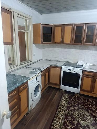 Үйлөрдү ижарага берүү: 50 м², 3 бөлмө, 3-мкр, Жаныбарлары жок — 7