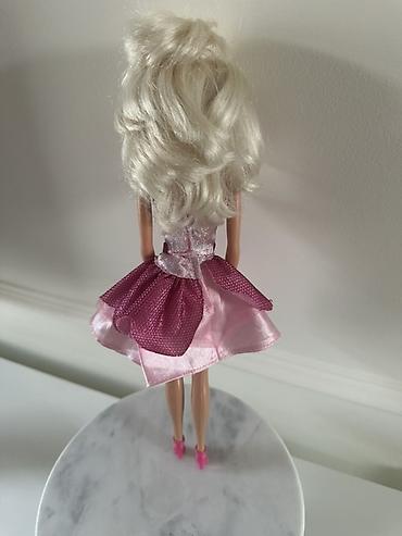 igračka dumpling: Barbie Mattel original
Napomena: glava je fiksirana — 2