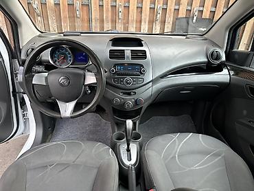 раф газ: Chevrolet Spark: 2017 г., 1.3 л, Вариатор, Бензин, Хэтчбэк — 7