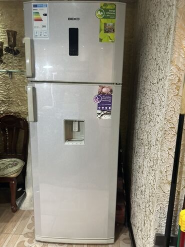 матор холодилника: Продаю б/у Холодильник BEKO Требуется замена мотора! с верхней