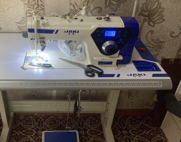японская швейная машинка: Швейная машина Juki, Вышивальная, Электромеханическая, Полуавтомат