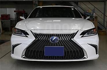 Решетки радиатора: Решетка радиатора Lexus 2020 г., Б/у, Оригинал — 12