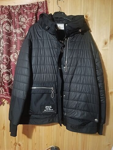 Kurtkalar: Куртка женская,новая,тёплая,идёт на размер 60-62. Qadın üçün isti üst — 1