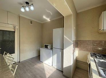 Продажа квартир: 2 комнаты, 52 м², 12 мкр 106 серия, 3 этаж, Евроремонт — 4
