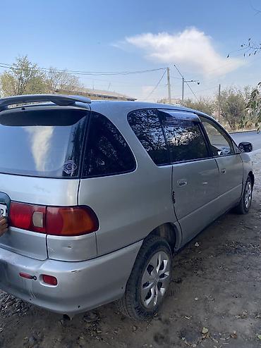 trd off road: Toyota Ipsum: 2000 г., 2 л, Автомат, Бензин — 6