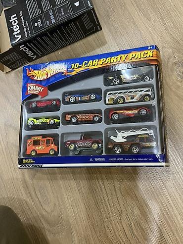 оптом часы: Набор игрушечных машинок Hot Wheels. Привезены из США. В комплекте — 3