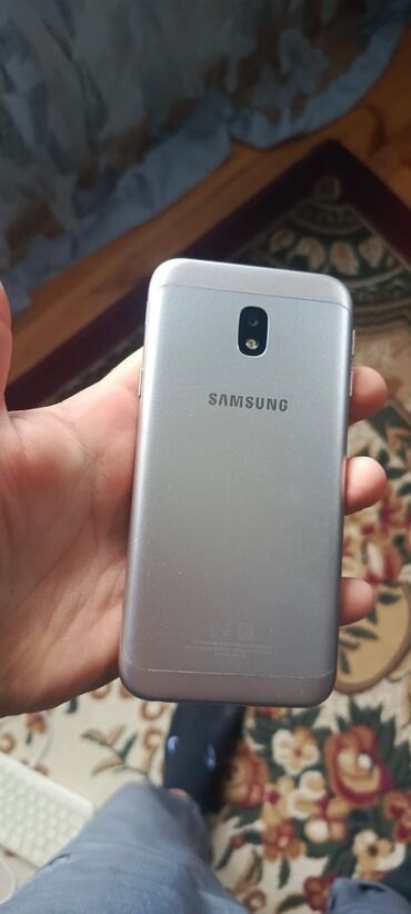 телефон fly fs502 cirrus 1: Samsung Galaxy J3 2017, цвет - Серый
