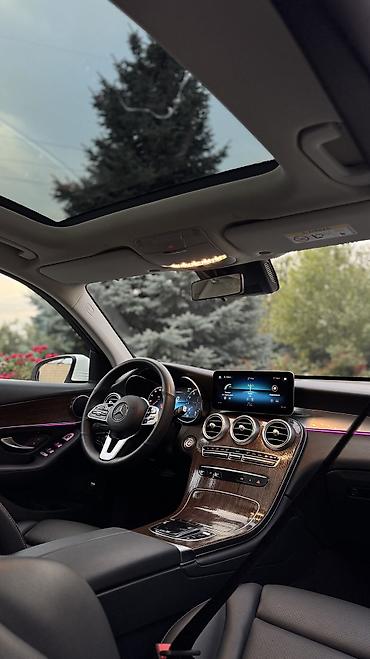 авто прикуриватель: Mercedes-Benz GLC-Class: 2021 г., 2 л, Автомат, Бензин, Кроссовер — 5