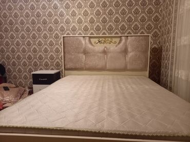 macalka satisi: Б/у, Двуспальная кровать, С подъемным механизмом, С матрасом, Без выдвижных ящиков, Азербайджан