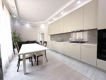 Продажа коттеджей и домов: Продается срочно 🚨 Просторный двухэтажный дом в ( Ак Орго ) — 10