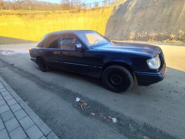 Mercedes-Benz: Mercedes-Benz E 230: 1.8 l | 1986 il Sedan