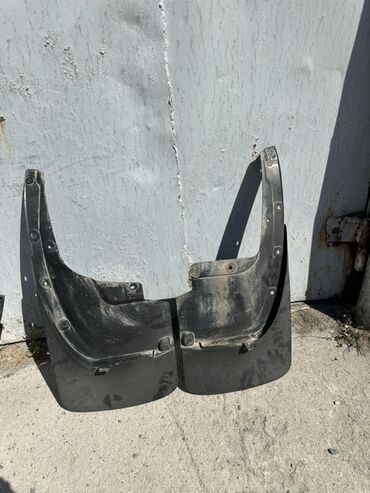 Решетки радиатора: Решетка радиатора Lexus — 9