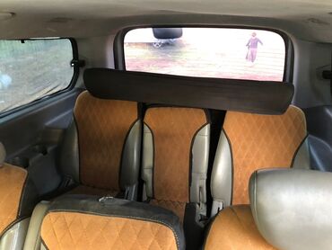 Toyota: Toyota Starlet: 2012 г., 2.5 л, Механика, Дизель — 8