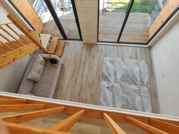 Посуточная аренда домов: 80 м², 3 комнаты — 5