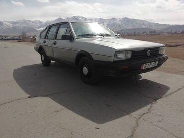 пассад б 3: Volkswagen Passat: 1986 г., 1.8 л, Механика, Бензин, Хэтчбэк