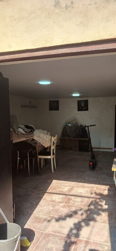 Həyət evləri və villaların satışı: Köhnə Günəşli 5 otaqlı, 400 kv. m, Kredit yoxdur, Orta təmir — 18
