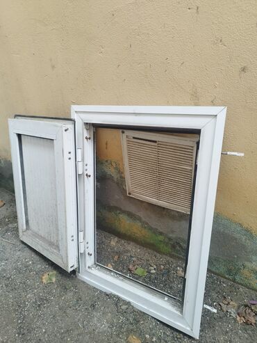 20 lik dikt: Alminum qapidi normal veziyyetdedi, ölculeri 54×73