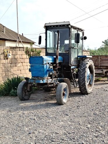 Traktorlar: Traktor Belarus (MTZ) t 28, 1990 il, 1800 at gücü, motor 1.8 l, Yeni