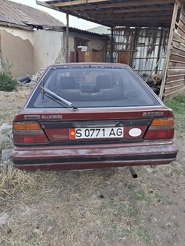 avante 3: Nissan Bluebird: 1987 г., 2 л, Механика, Бензин, Хэтчбэк — 4